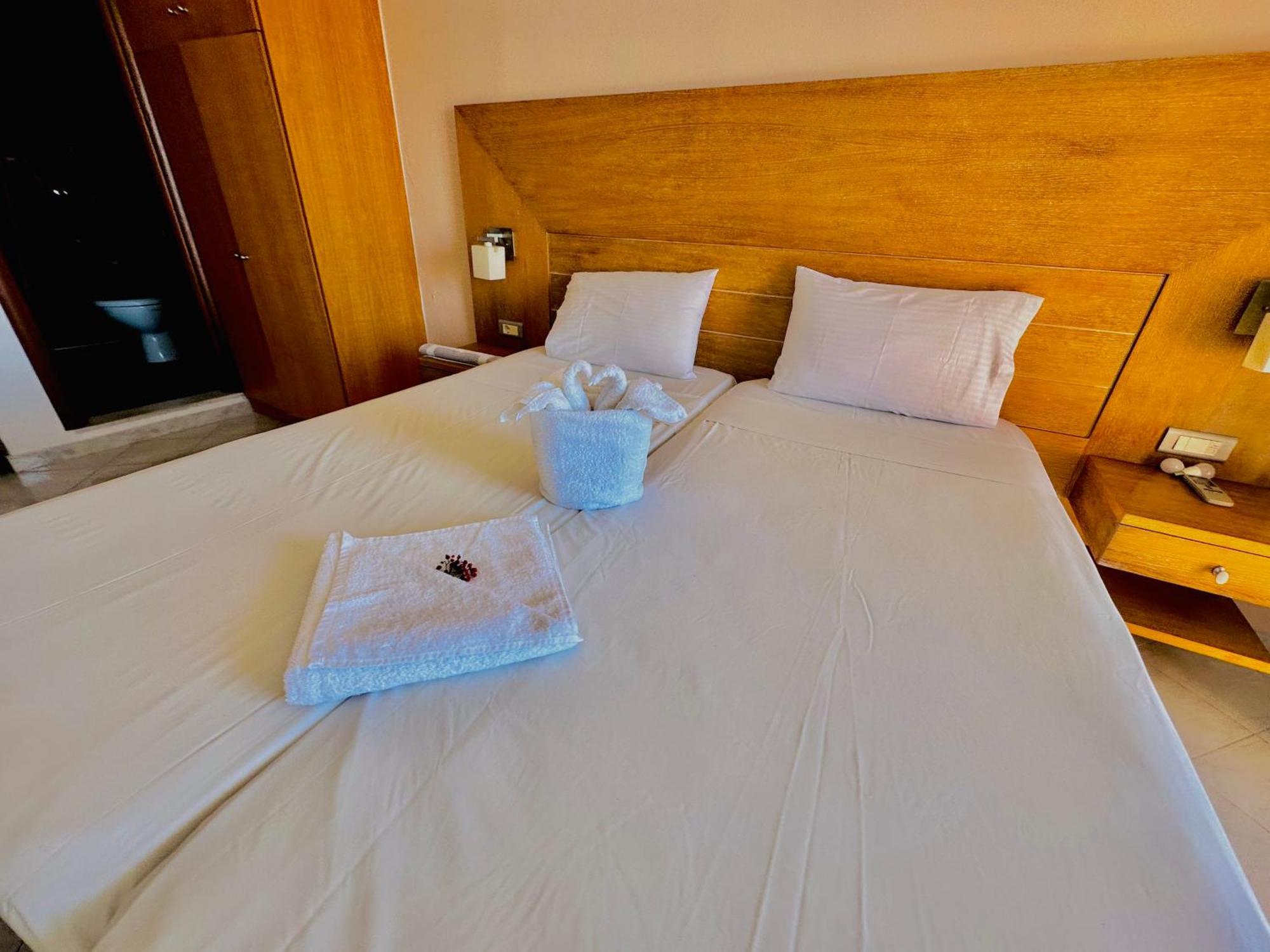 Aphrodite Apartments Agios Gordios  Zewnętrze zdjęcie